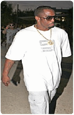 P DIDDY IN IBIZA TO PARTY ON HIS YACHT