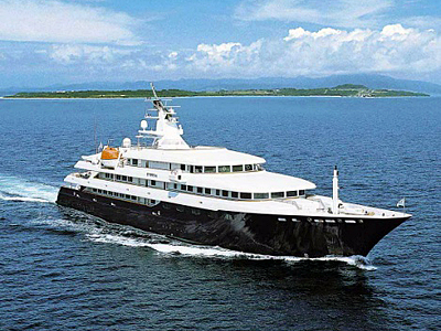 omega_luxury_yacht_1